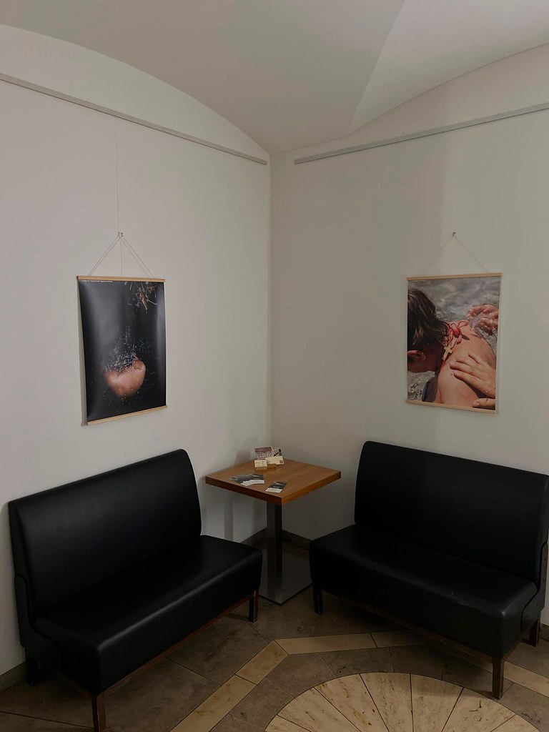 Ausstellung "Wasser - Quelle des Lebens" im Annahof Augsburg